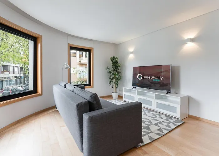 Guestready - Artsy Appartement